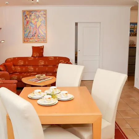 Apartment Ostseestrand - 25-14 Kuehlungsborn